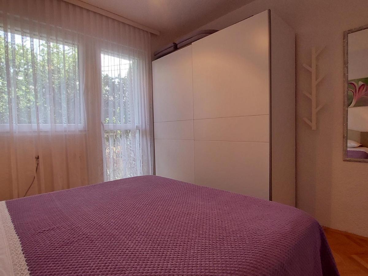 Apartment Emili Marina Ngoại thất bức ảnh